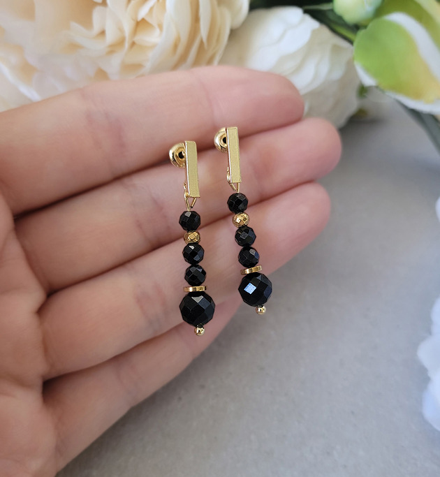 kolczyki z kamieniami Kolczyki na sztyftach z Turmalinem