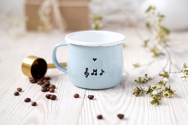 kubki Emaliowany Kubek Muzyczny