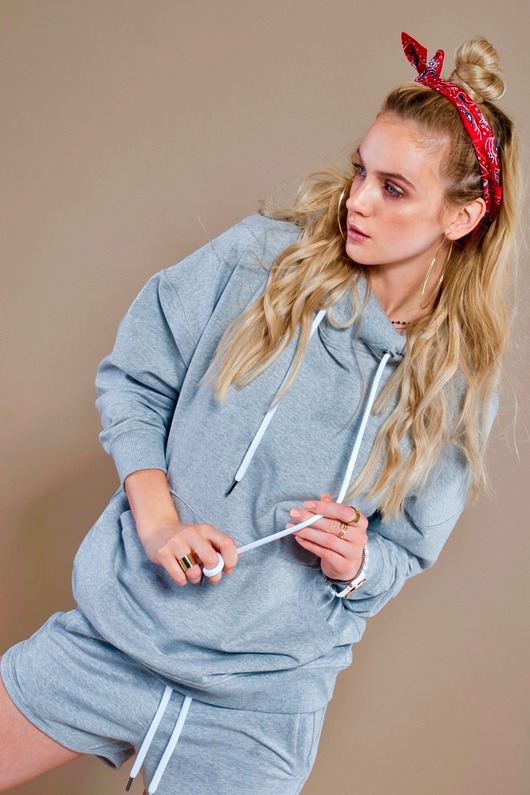 Bluza Hoodie  Around You