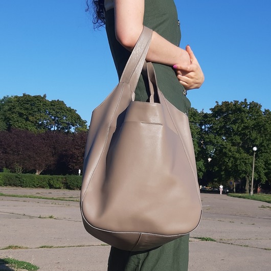 torby na ramię Beżowa skórzana torba typu worek