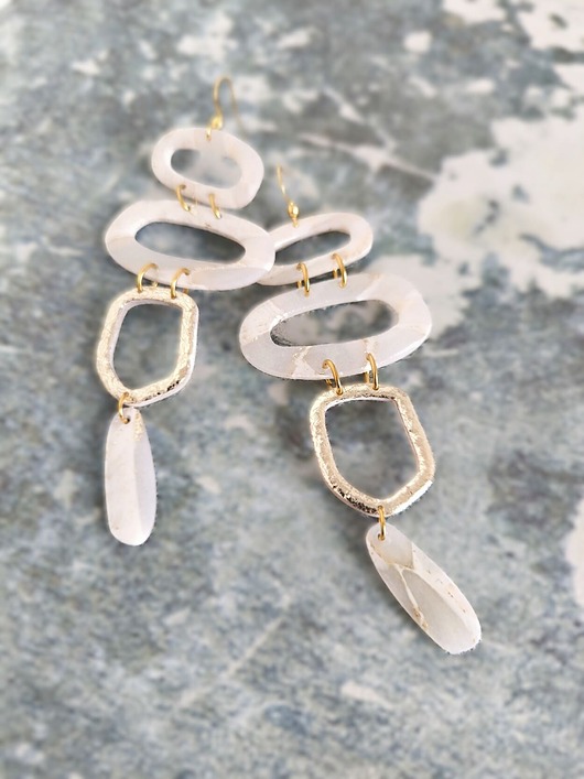 kolczyki z masy plastycznej Długie lodowe kolczyki DELIKATNOŚĆ