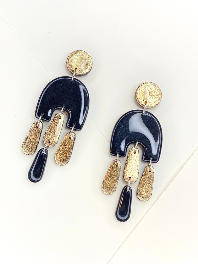 kolczyki z masy plastycznej Wiszące kolczyki meduza czarne