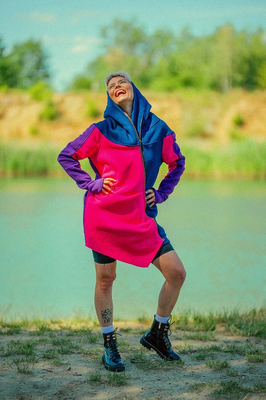 bluza z kapturem damska Długa bawełniana bluza , krój asymetryczny