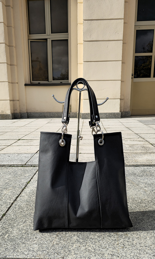 torby na ramię Czarna torebka ze skóry