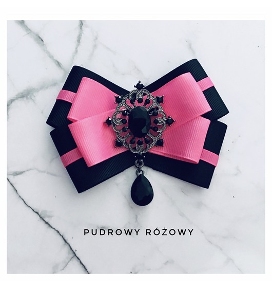 broszki Brosza  Pink  z  czarnym kryształkiem NEW