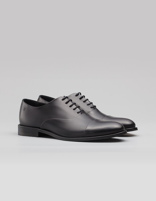 buty męskie Czarne buty oxfordy skórzane p002