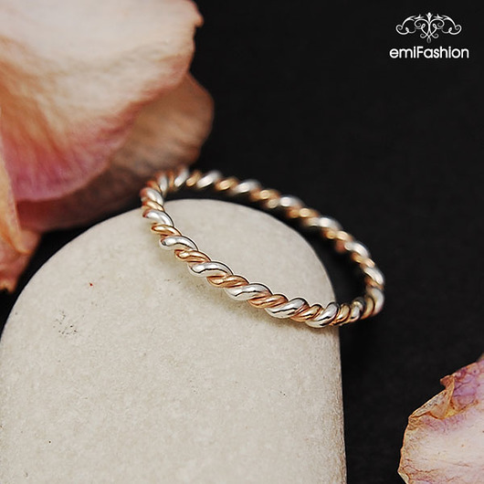 Sulis - pierścionek ze srebra i złota MAREMI Jewelry