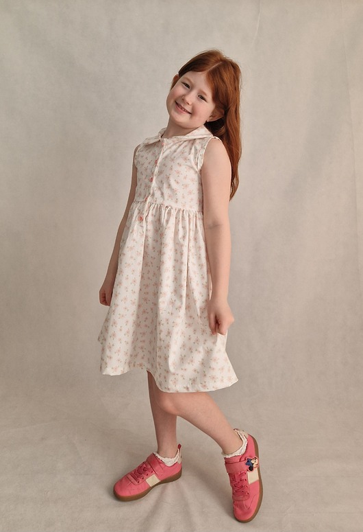 sukienki dla dziewczynki Sukienka Sandy biała w kwiatuszki