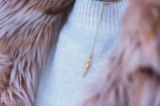 NASZYJNIK KRAWATKA ZE SKRZYDŁEM- SREBRO 925  Coccola JEWELLERY