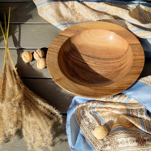 talerze, miski Płytka miska z drewna orzechowego