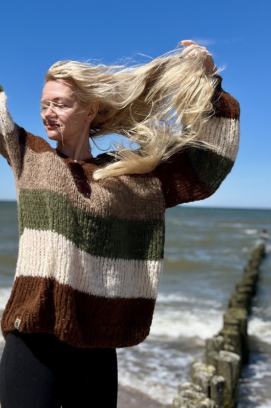 swetry damskie  Sweter oversize