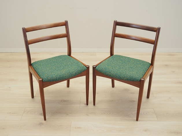 krzesła Komplet dwóch krzeseł tekowych, duński design, lata 70, produkcja: Dania