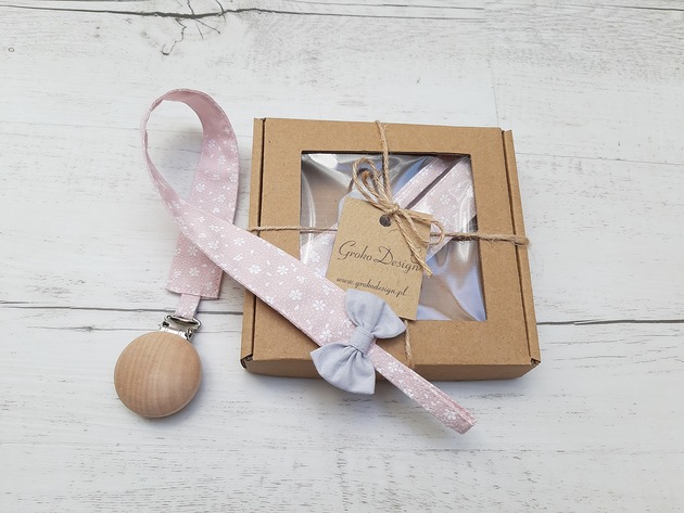 Zawieszka do smoczka dirty pink flowers GroKo Design