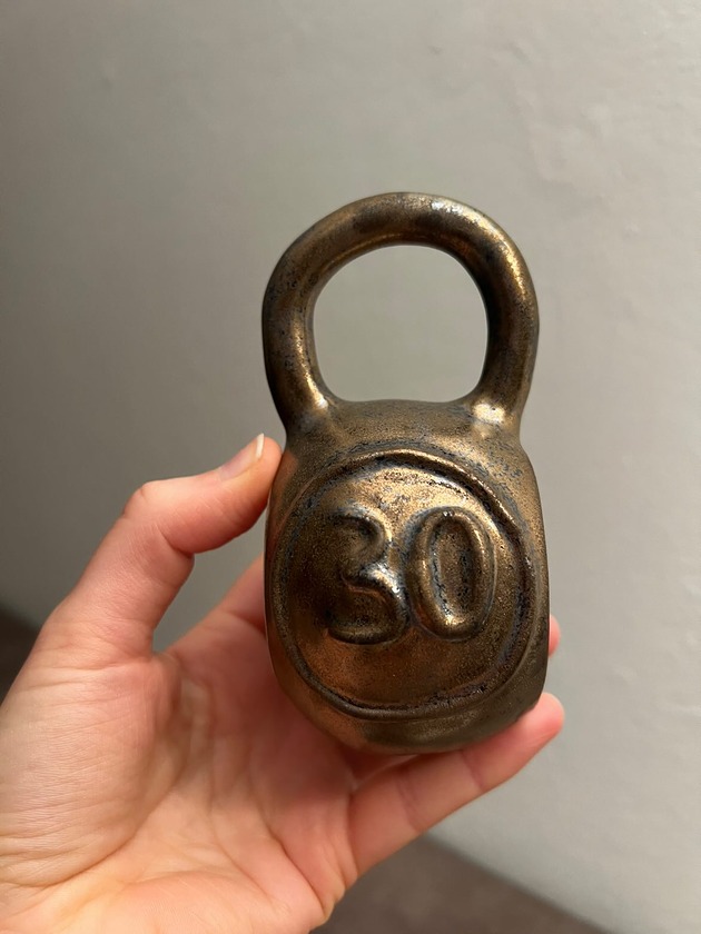 kubki Kubek kettlebell złoty - 30 kg