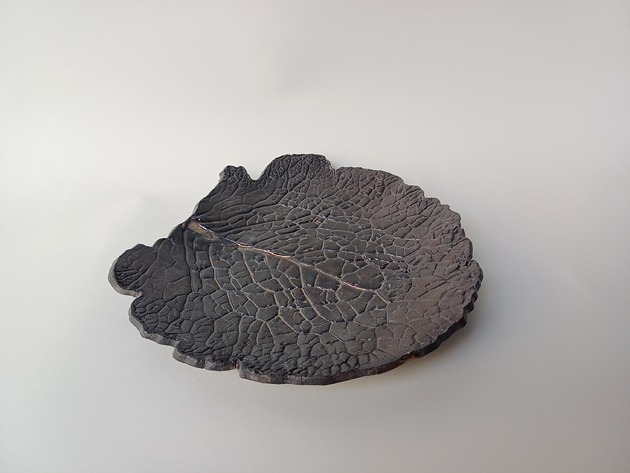 patery i talerze Ceramiczny talerz liść kapusty 1