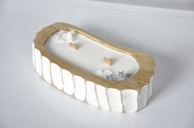 świeczniki i świece Świeca sojowa zapachowa - w drewnie dębu /mięta&limonka/ - rzeźbiona