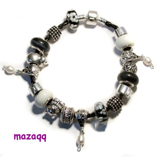 Bransoletka czarna II na zamówienie (21cm) mazaqq
