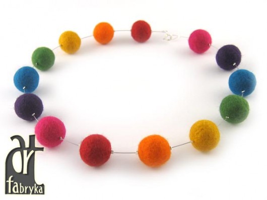 FILCOWE KORALE - united colors 93 art fabryka