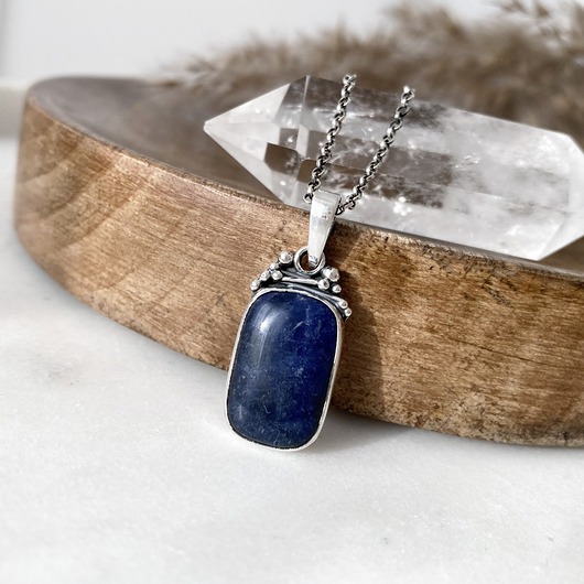 wisiory Po zmroku (wisior z sodalitem)