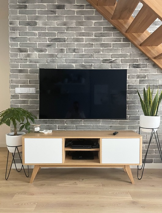 Drevutnia - Szafka Stereo / Szafka RTV / Szafka pod Telewizor / 152cm Drevutnia