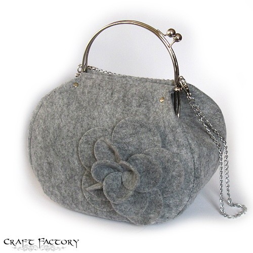Lotus Blossom Chained - torba/kuferek Craft Factory