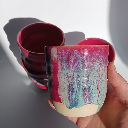 kubki Zakręcone czarki różowe, intensywne