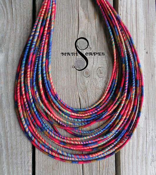 naszyjniki - inne Masajka z serii "HAPPY HOLI" (dark)