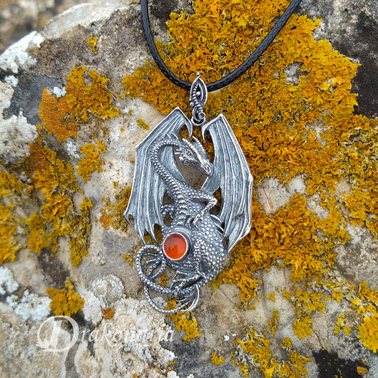 wisiory Smocza opowieść - ogień