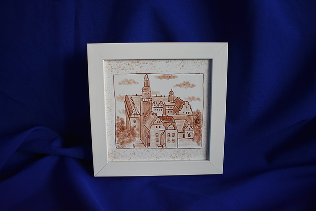 obrazy Oprawiony kafelek z Zamkiem Książęcym w Oleśnicy