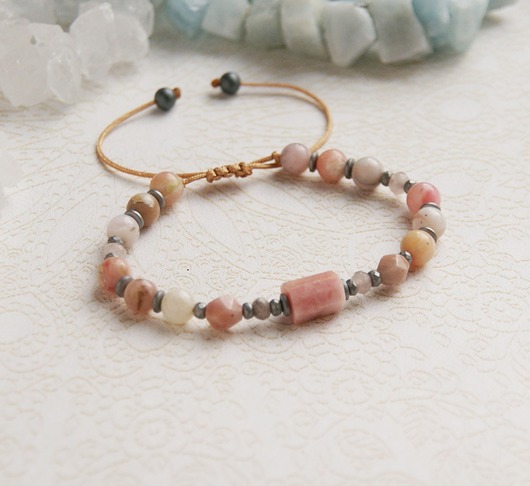 bransoletki z kamieni naturalnych Amulet - POWZYTYWNA energia - opal