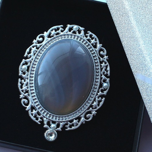 broszki UNIKAT - broszka kameliowa z agatem szarym