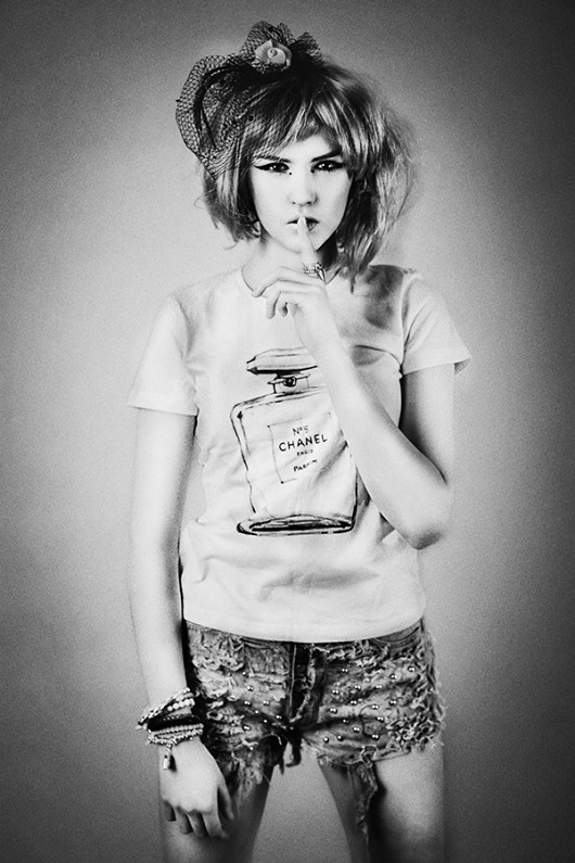 T-shirt Przesiąknij mną CHANEL Chouette