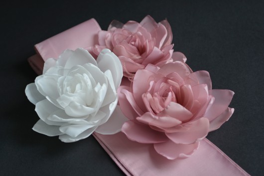 pas do sukni ślubnej plus kwiaty_ zamówienie  SundayRose