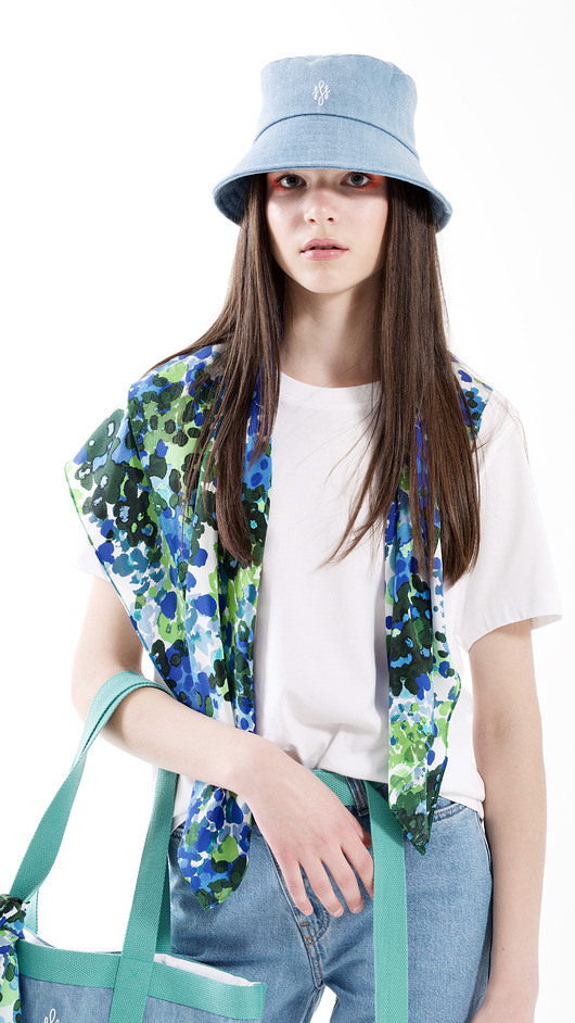 kapelusze damskie Denim Bucket  Hat /  white logo