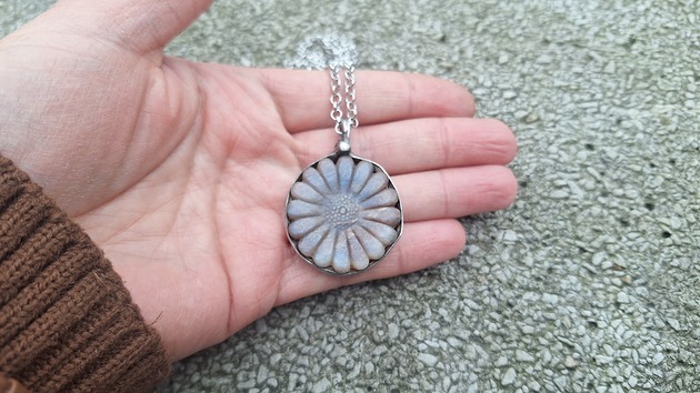 wisiory Kwiat księżycowy - wisiorek