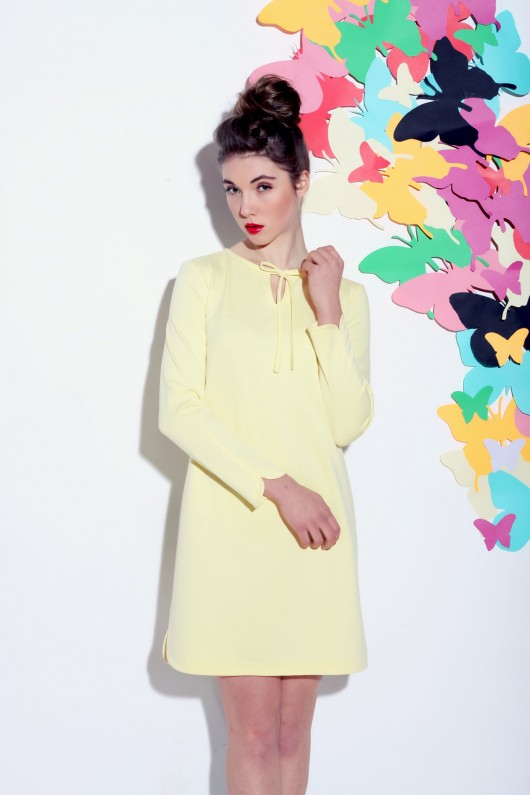 Yellow beauty BONJOUR and KISS