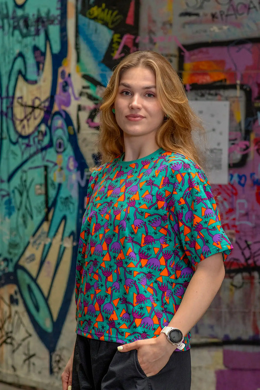t-shirt damskie Medusa - wygodna i kolorowa koszulka oversize