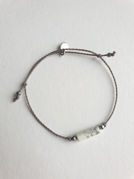 bransoletki z kamieni naturalnych Bransoletka BOHO sznurkowa szary, morganit, hematyt