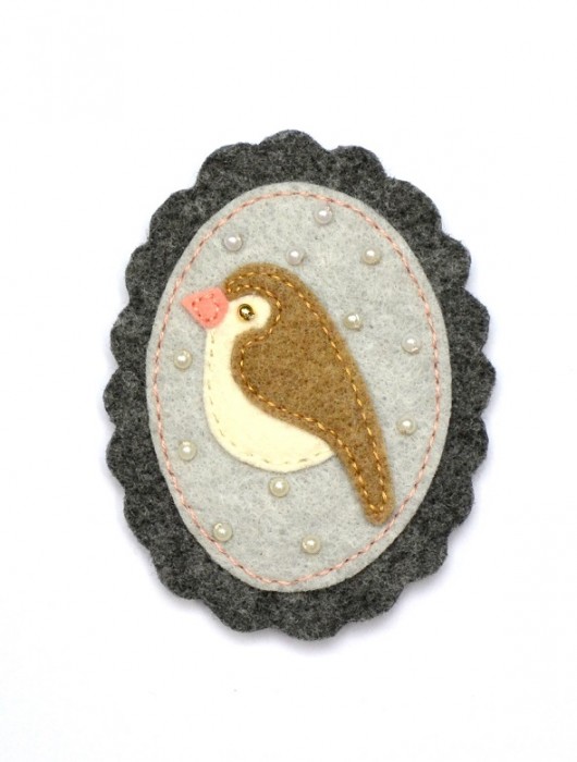 Broszka - Kamea i Ptak. A little bird told me! Maja Allure