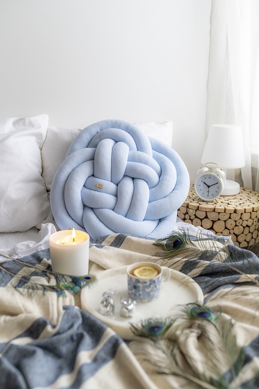 poduszki supły Supeł ROSA baby blue