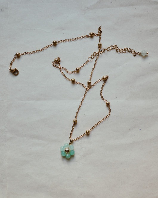 złote naszyjniki Krótki naszyjnik kwiat, awenturyn