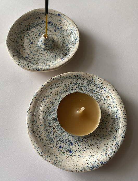 Podstawki pod kadzidełka Podstawka na kadzidełko z talerzykiem