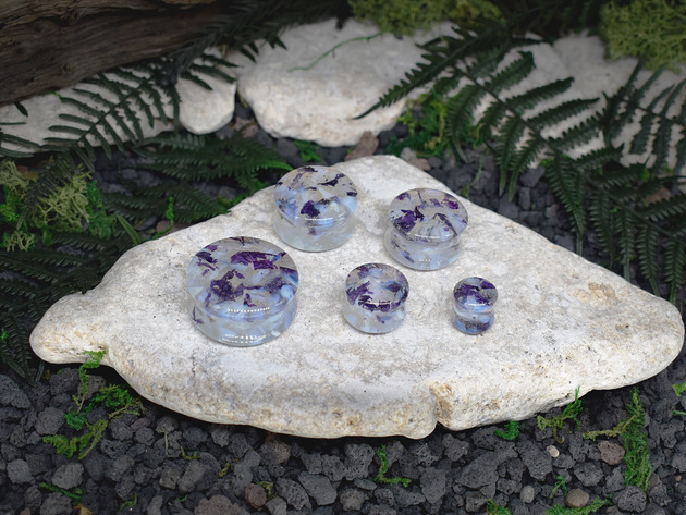 kolczyki z żywicy Tunele do uszu 12-32mm opal / plugi, rozpychacze, tapery, tunele siodłowe