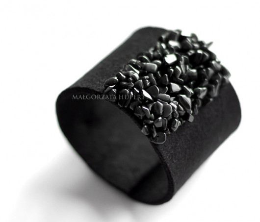 Noire FlowerFelt Design