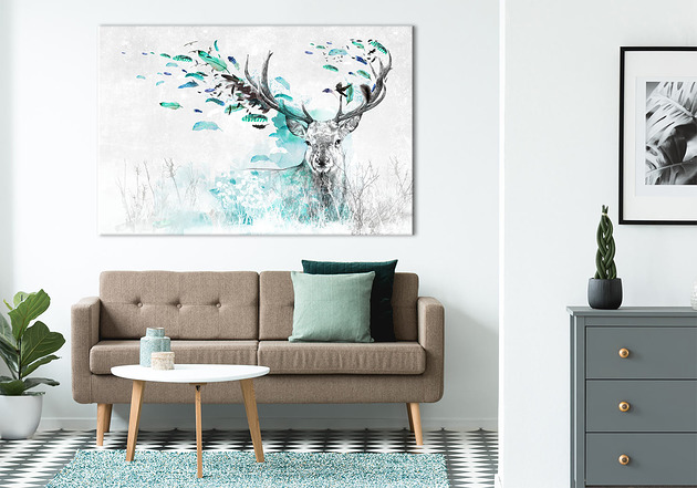 Obraz do salonu -Jeleń z piórkami 120x80 NOWdeco