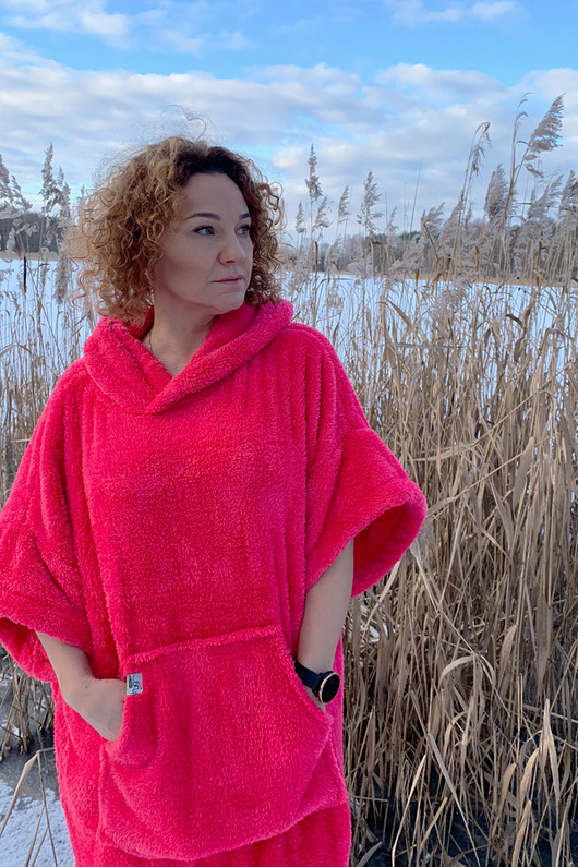 SurfPoncho HugMe made by 7084 HugMe