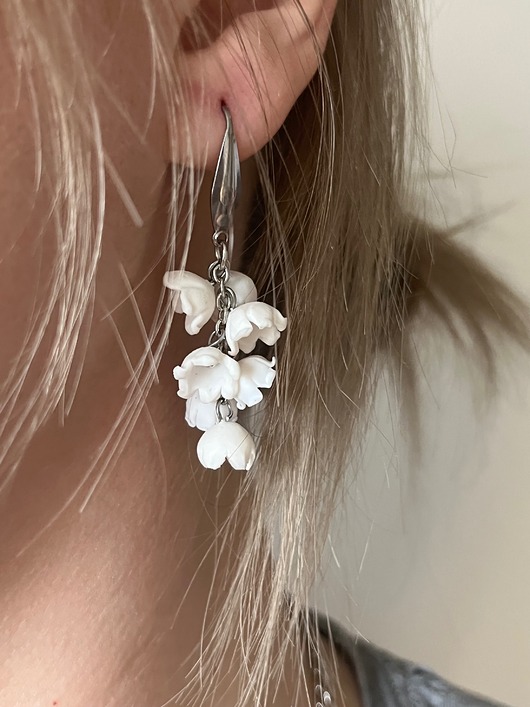 kolczyki z masy plastycznej Kolczyki konwalie z gliny polimerowej. Handmade Polska