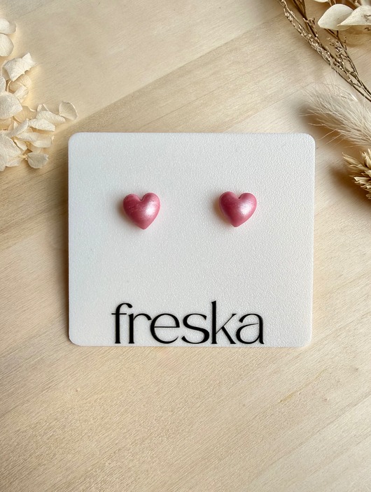 kolczyki z masy plastycznej Kolczyki Serca 3D - perłowy róż