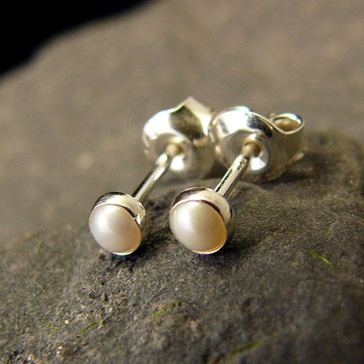 kolczyki z kamieniami Kolczyki Drobinki - Perła Srebro 3mm
