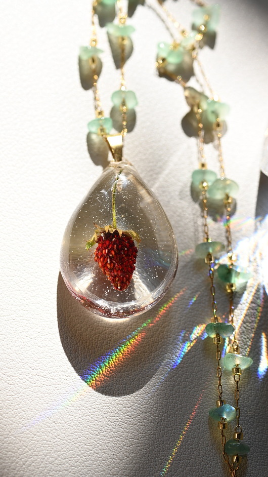 wisiory Naszyjnik z poziomką i awenturynem